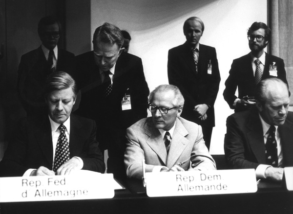 Signing the Final Act (Helsinki Accords) of the Conference on Security and Cooperation in Europe (CSCE) (August 1, 1975)